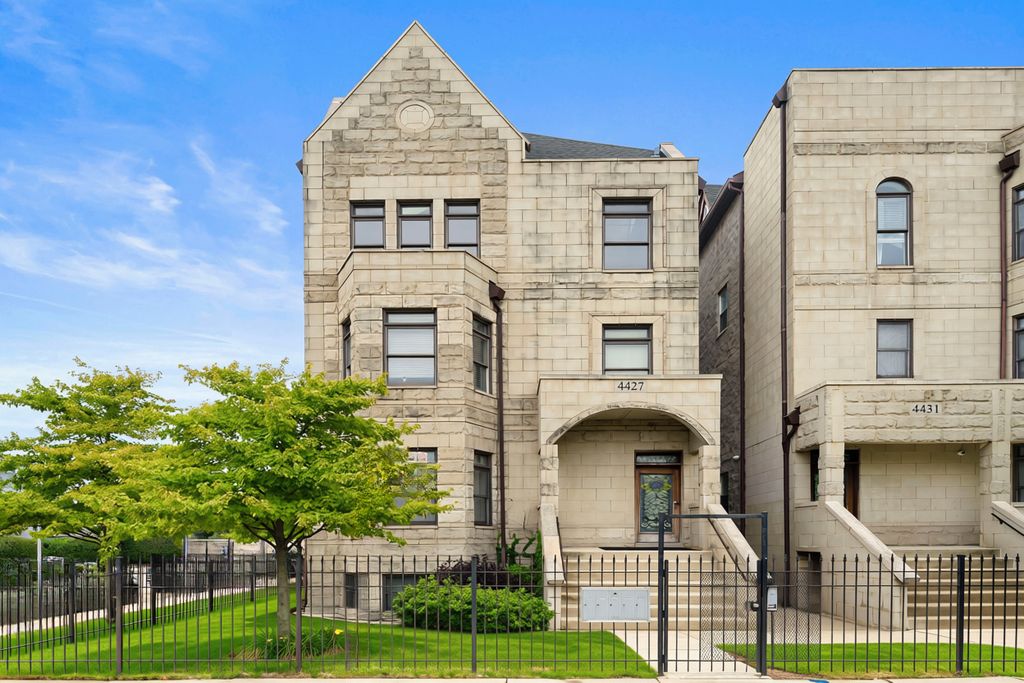4427 S Oakenwald Avenue 4, Chicago, IL 60653 — exterior