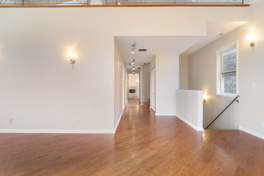 4427 S Oakenwald Avenue 4, Chicago, IL 60653 — photo 4