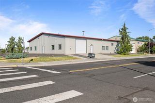 720 E 3rd Avenue, Moses Lake, WA 98837