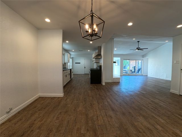 1738 Hartford Drive, Carrollton, TX 75007