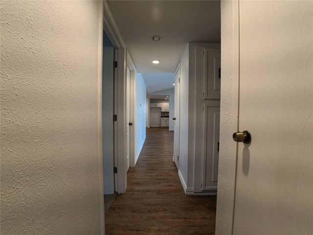 1738 Hartford Drive, Carrollton, TX 75007