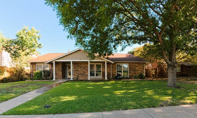 1738 Hartford Drive, Carrollton, TX 75007