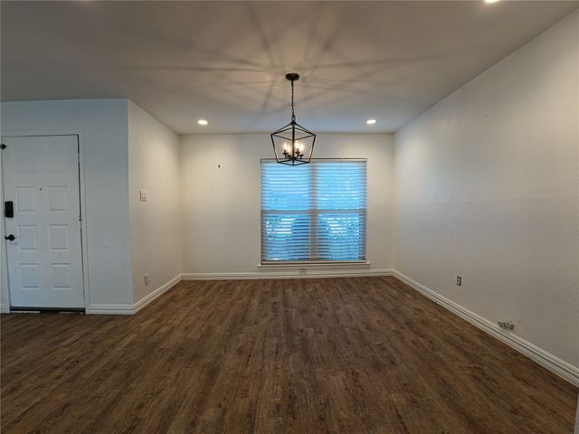 1738 Hartford Drive, Carrollton, TX 75007