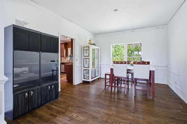 832 Dolly Avenue, Atlanta, GA 30331