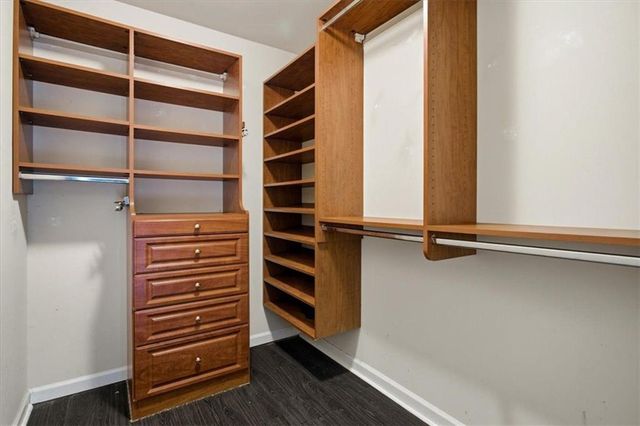 832 Dolly Avenue, Atlanta, GA 30331