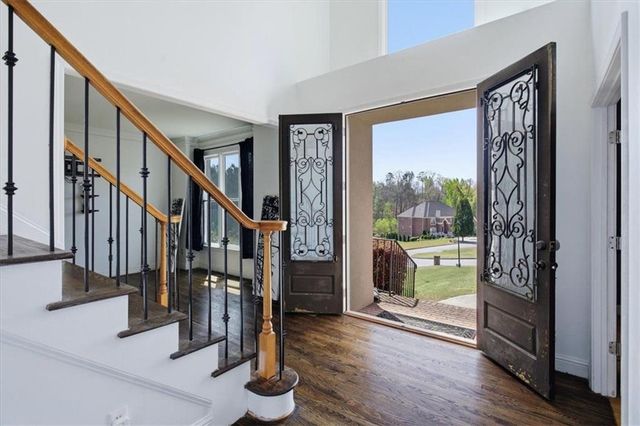 832 Dolly Avenue, Atlanta, GA 30331