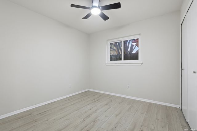 6026 Patrick Henry St, San Antonio, TX 78233