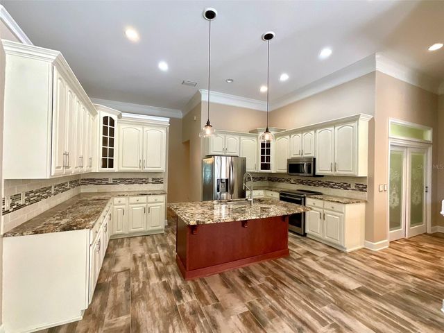 7122 SE 12TH CIRCLE, Ocala, FL 34480
