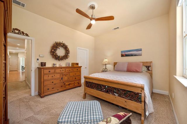 512 Dizmar Ct, Cameron Park, CA 95682
