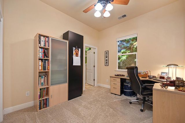 512 Dizmar Ct, Cameron Park, CA 95682
