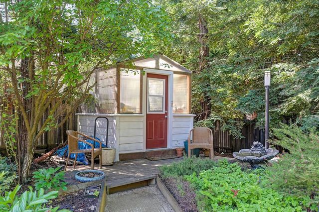 512 Dizmar Ct, Cameron Park, CA 95682