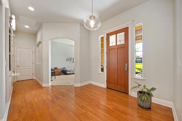 512 Dizmar Ct, Cameron Park, CA 95682