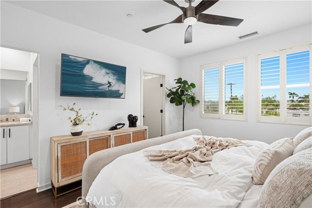 1683 Superior, Costa Mesa, CA 92627