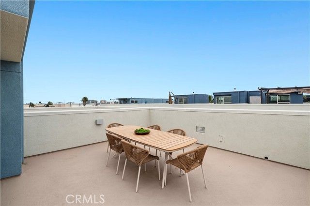 1683 Superior, Costa Mesa, CA 92627