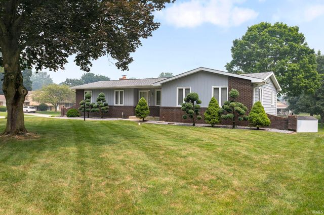 61380 Fellows Street, South Bend, IN 46614