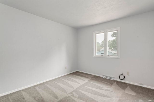 61380 Fellows Street, South Bend, IN 46614