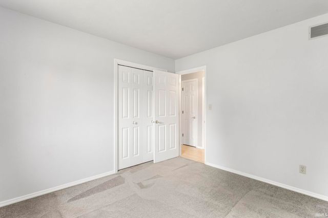 61380 Fellows Street, South Bend, IN 46614