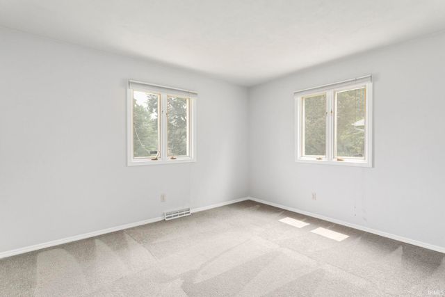 61380 Fellows Street, South Bend, IN 46614