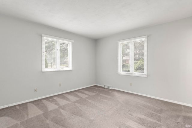 61380 Fellows Street, South Bend, IN 46614