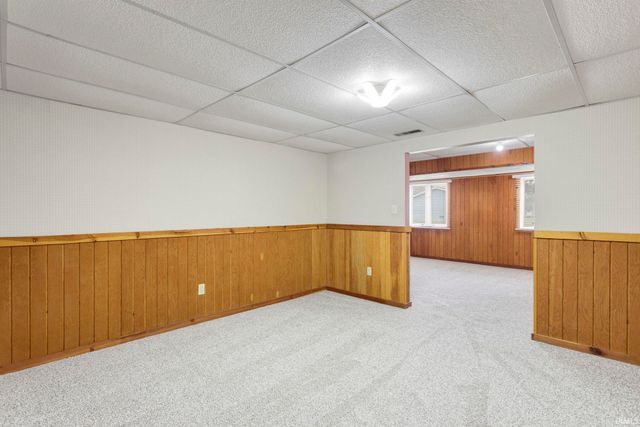 61380 Fellows Street, South Bend, IN 46614