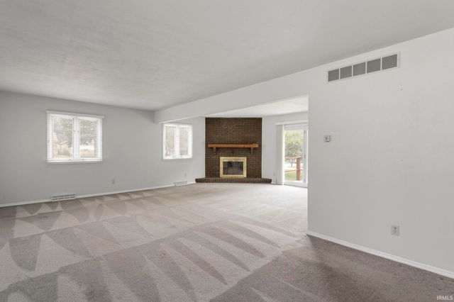 61380 Fellows Street, South Bend, IN 46614