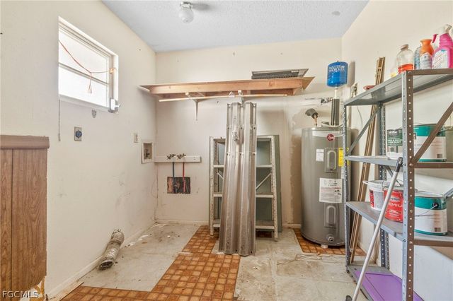 21070 Delake AVE, Port Charlotte, FL 33954