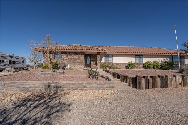 3573 Cheyenne Avenue, Kingman, AZ 86401