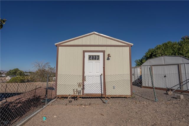3573 Cheyenne Avenue, Kingman, AZ 86401