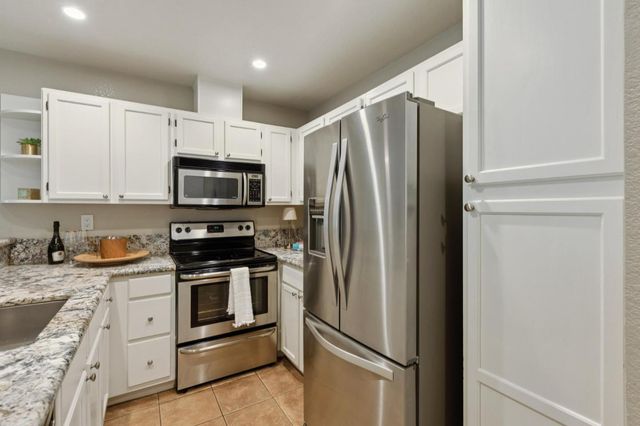 1741 Parkview Green Circle, San Jose, CA 95131