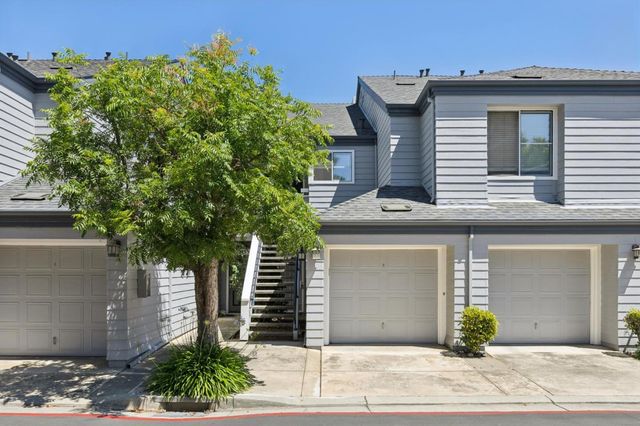 1741 Parkview Green Circle, San Jose, CA 95131