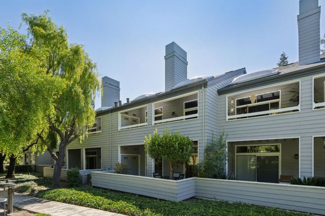 1741 Parkview Green Circle, San Jose, CA 95131