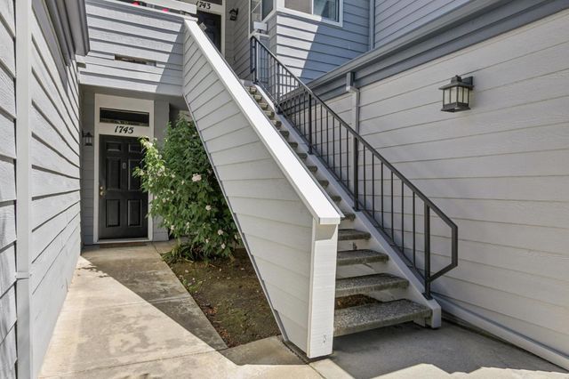 1741 Parkview Green Circle, San Jose, CA 95131