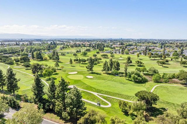 1741 Parkview Green Circle, San Jose, CA 95131