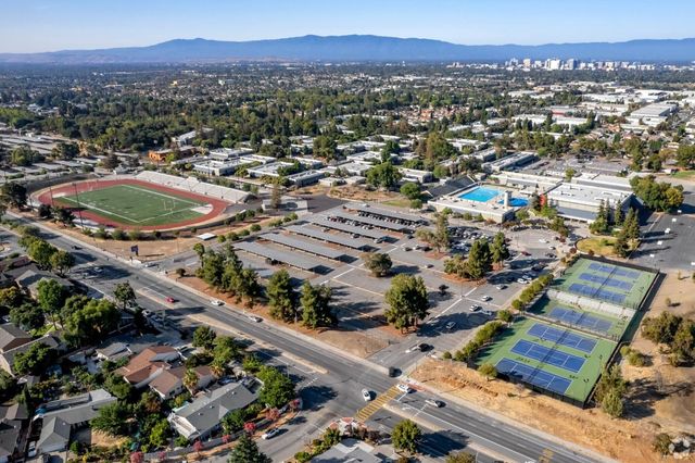 1741 Parkview Green Circle, San Jose, CA 95131
