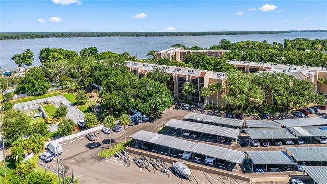 90 HIGHLAND AVENUE S 402, Tarpon Springs, FL 34689