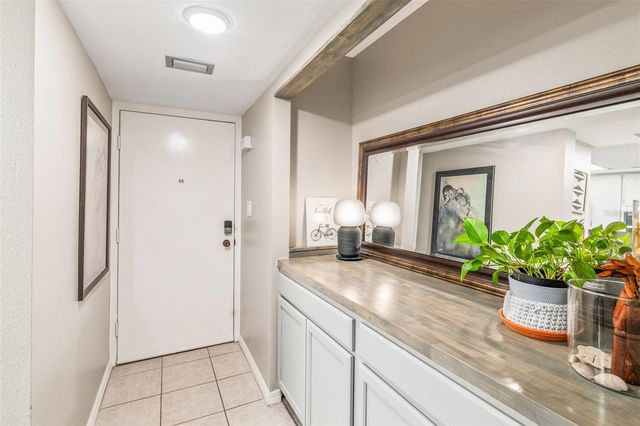 90 HIGHLAND AVENUE S 402, Tarpon Springs, FL 34689