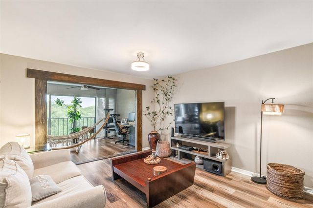 90 HIGHLAND AVENUE S 402, Tarpon Springs, FL 34689