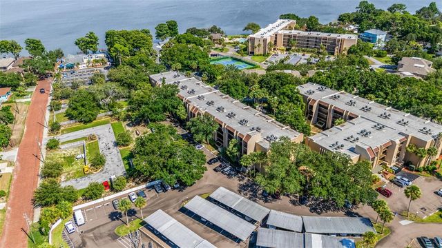 90 HIGHLAND AVENUE S 402, Tarpon Springs, FL 34689