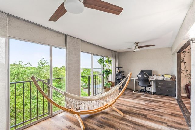 90 HIGHLAND AVENUE S 402, Tarpon Springs, FL 34689