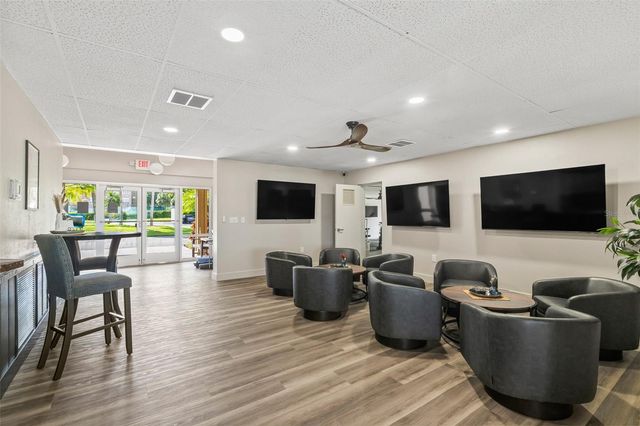 90 HIGHLAND AVENUE S 402, Tarpon Springs, FL 34689