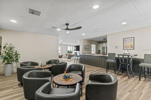 90 HIGHLAND AVENUE S 402, Tarpon Springs, FL 34689