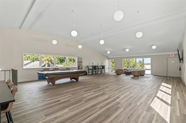 90 HIGHLAND AVENUE S 402, Tarpon Springs, FL 34689