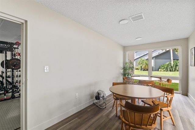 90 HIGHLAND AVENUE S 402, Tarpon Springs, FL 34689