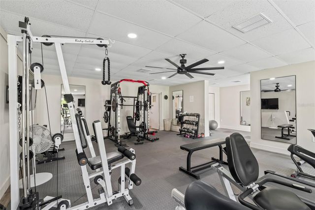 90 HIGHLAND AVENUE S 402, Tarpon Springs, FL 34689