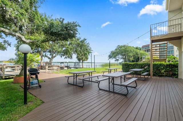 90 HIGHLAND AVENUE S 402, Tarpon Springs, FL 34689