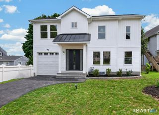 741 Old Stratfield Road, Fairfield, CT 06825