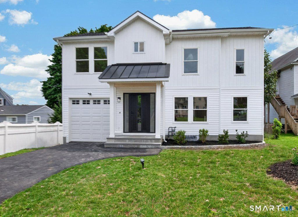 741 Old Stratfield Road, Fairfield, CT 06825