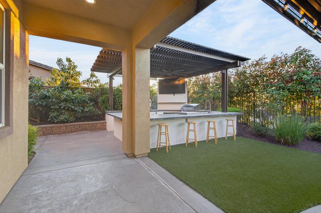 5087 Brentford Way, El Dorado Hills, CA 95762