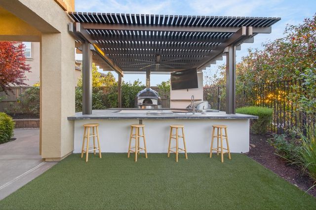 5087 Brentford Way, El Dorado Hills, CA 95762