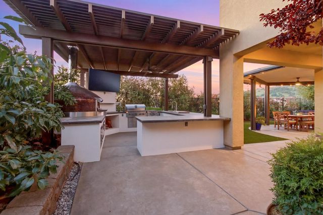 5087 Brentford Way, El Dorado Hills, CA 95762